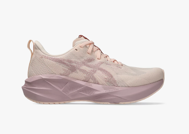 ASICS WOMEN SHOES NOVABLAST 5 PEARL PINK/MORGANITE - Sole Therapy