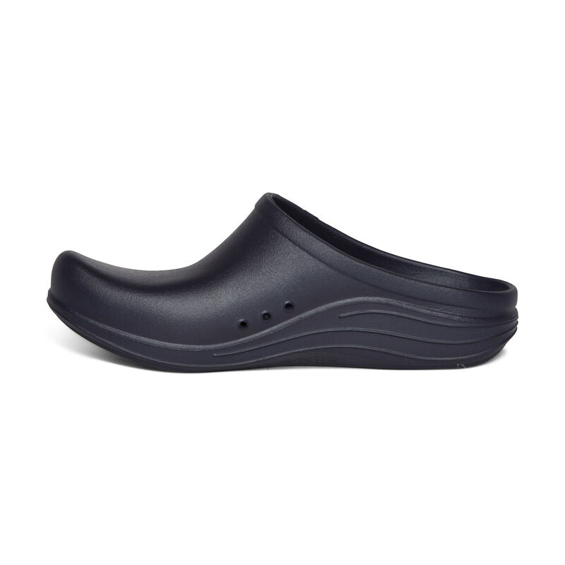 Bondi Orthotic Clogs Women Navy - Sole Therapy