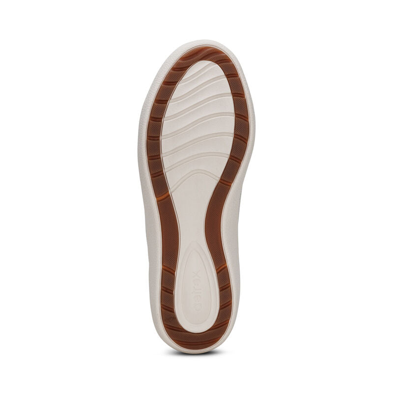 Courtney Lace-up Sneakers Chalk - Sole Therapy