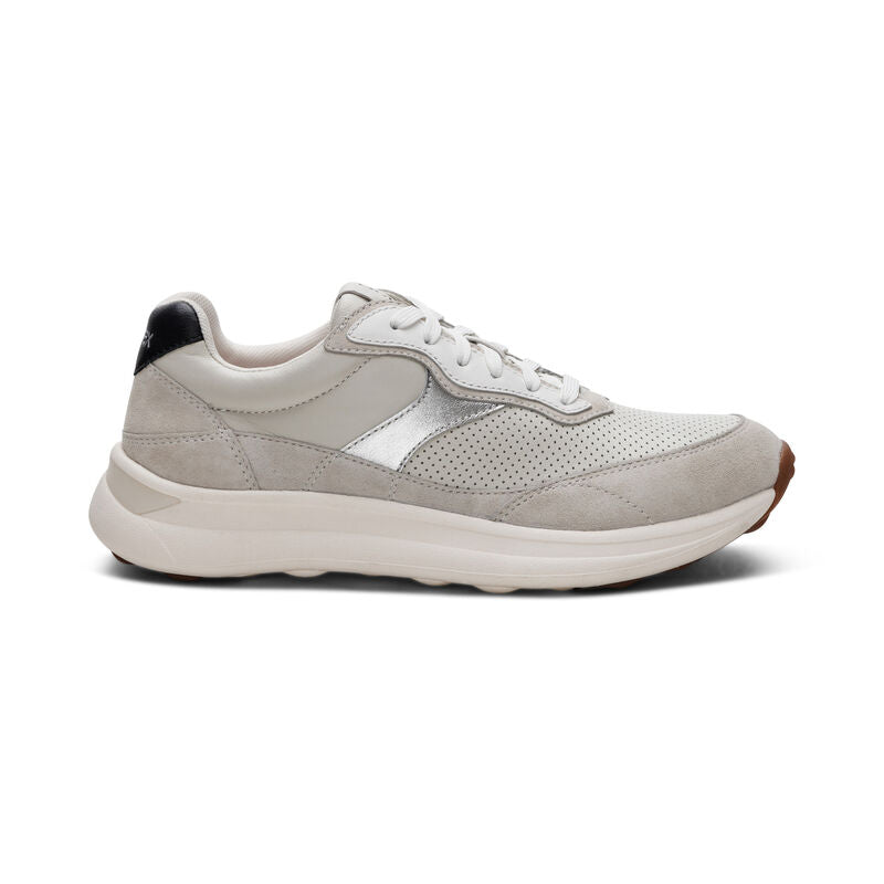 Emily Lace Up Sneakers Chalk - Sole Therapy