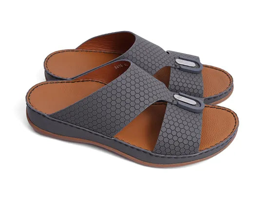 TIMELESS UNLINED HAMMERED CLASSIC ARABIC SANDALS GREY