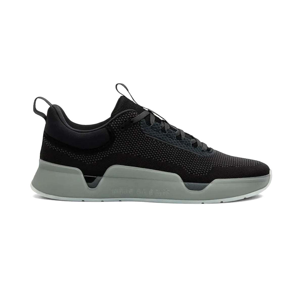 WOE MOVE TRAINER BLACK/MOON