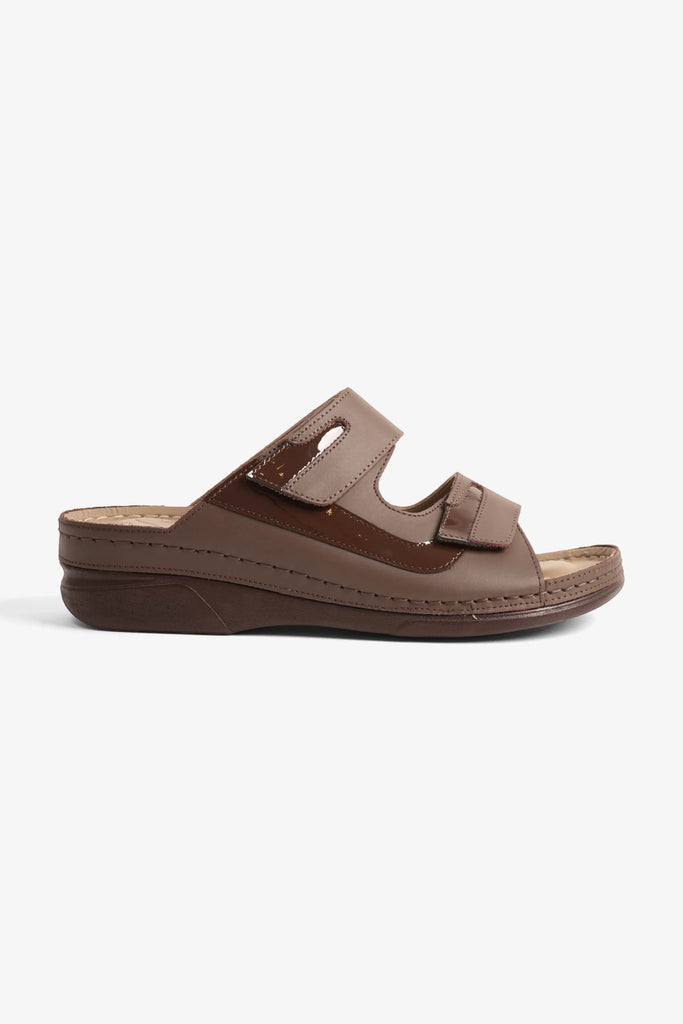 COMFORT PLUS WOMEN'S SANDALS SLEEK DESIGN WITH ADJUSTABLE STRAP BROWN - Seventy7