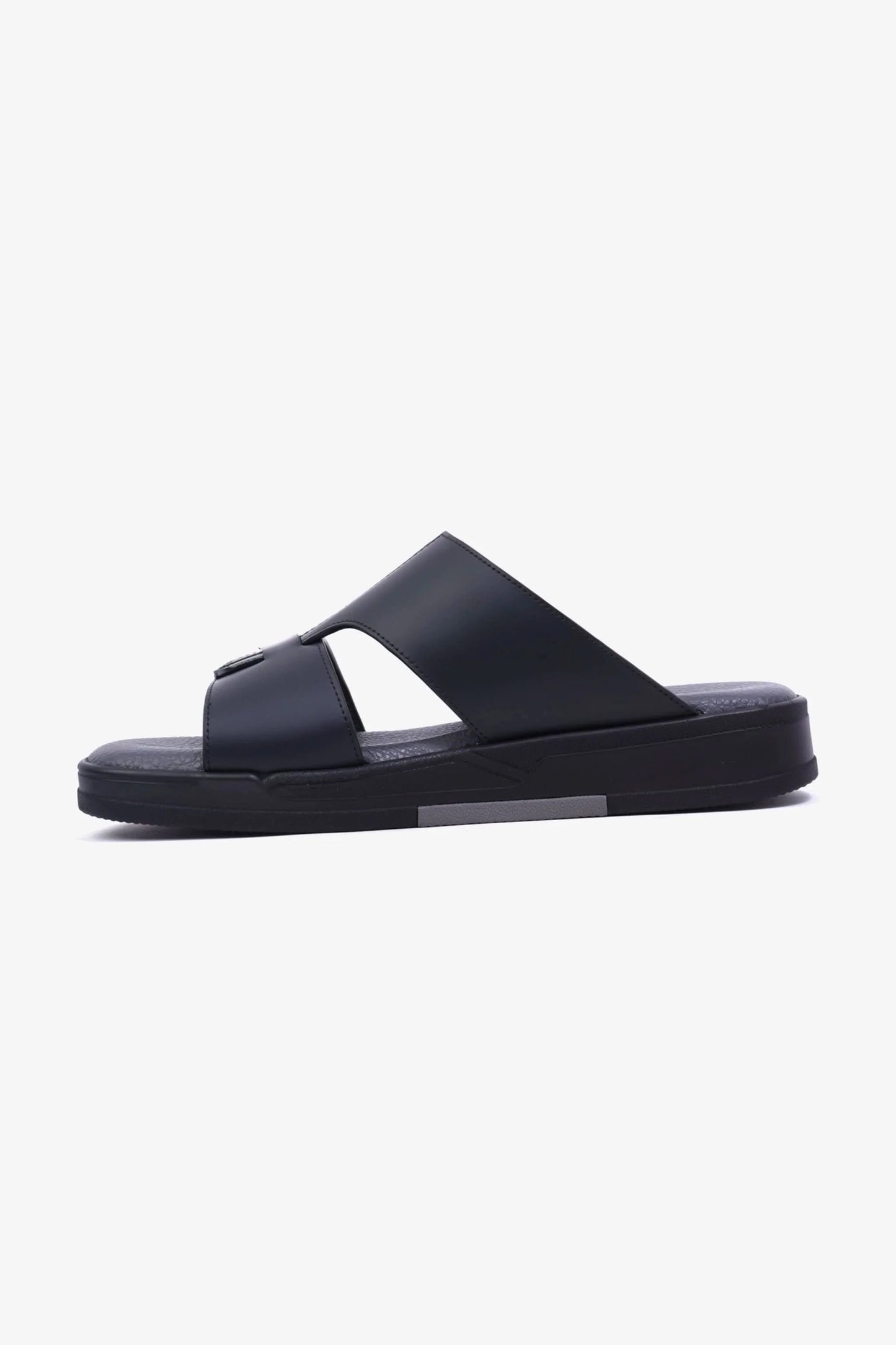 Cavalier Uomo Men's Cut-Out Leather Sandals Black MSDCVHAR313