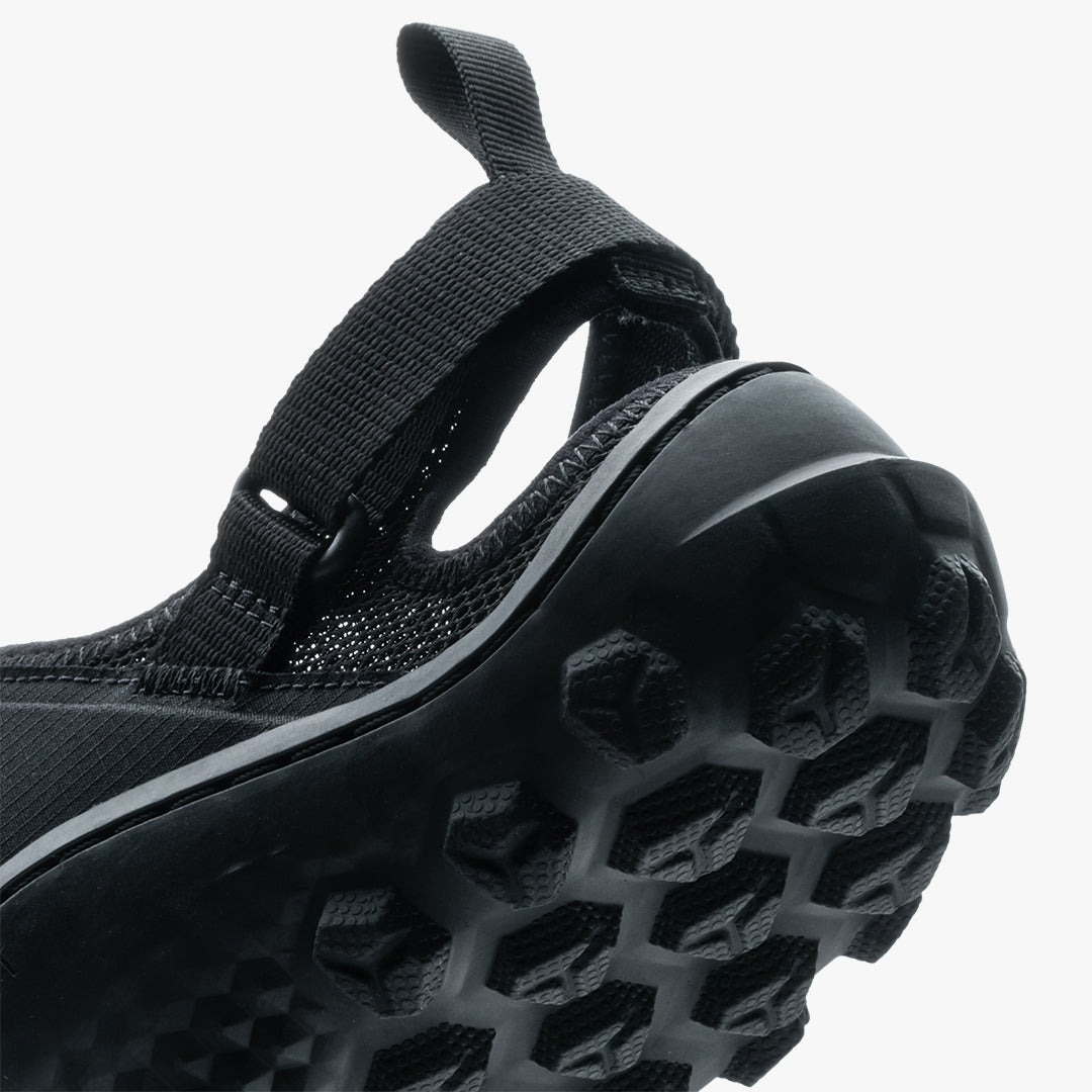 TRACKER SANDALS WOMENS OBSIDIAN - Sole Therapy