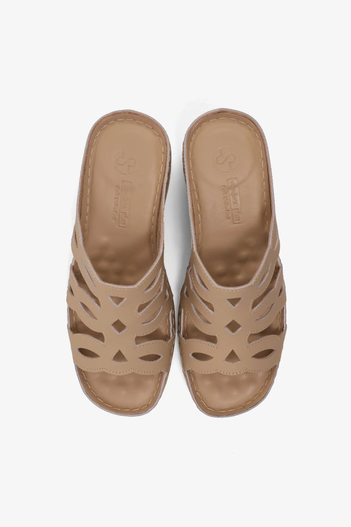 Comfort Plus Women's Cushioned Sandals Beige GG116