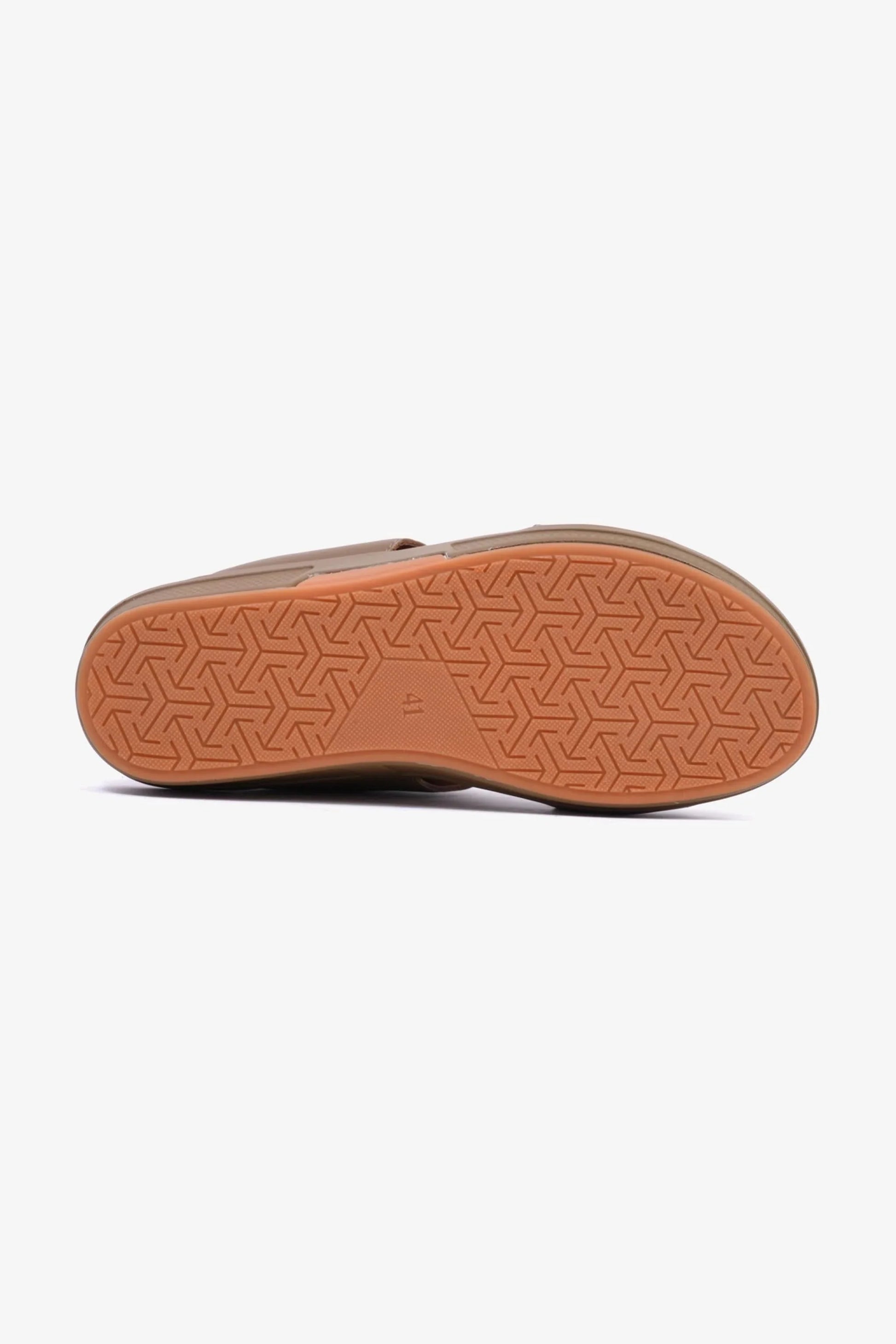 Cavalier Uomo Men's Textured Leather Sandals Mushroom MSDCVDLR201