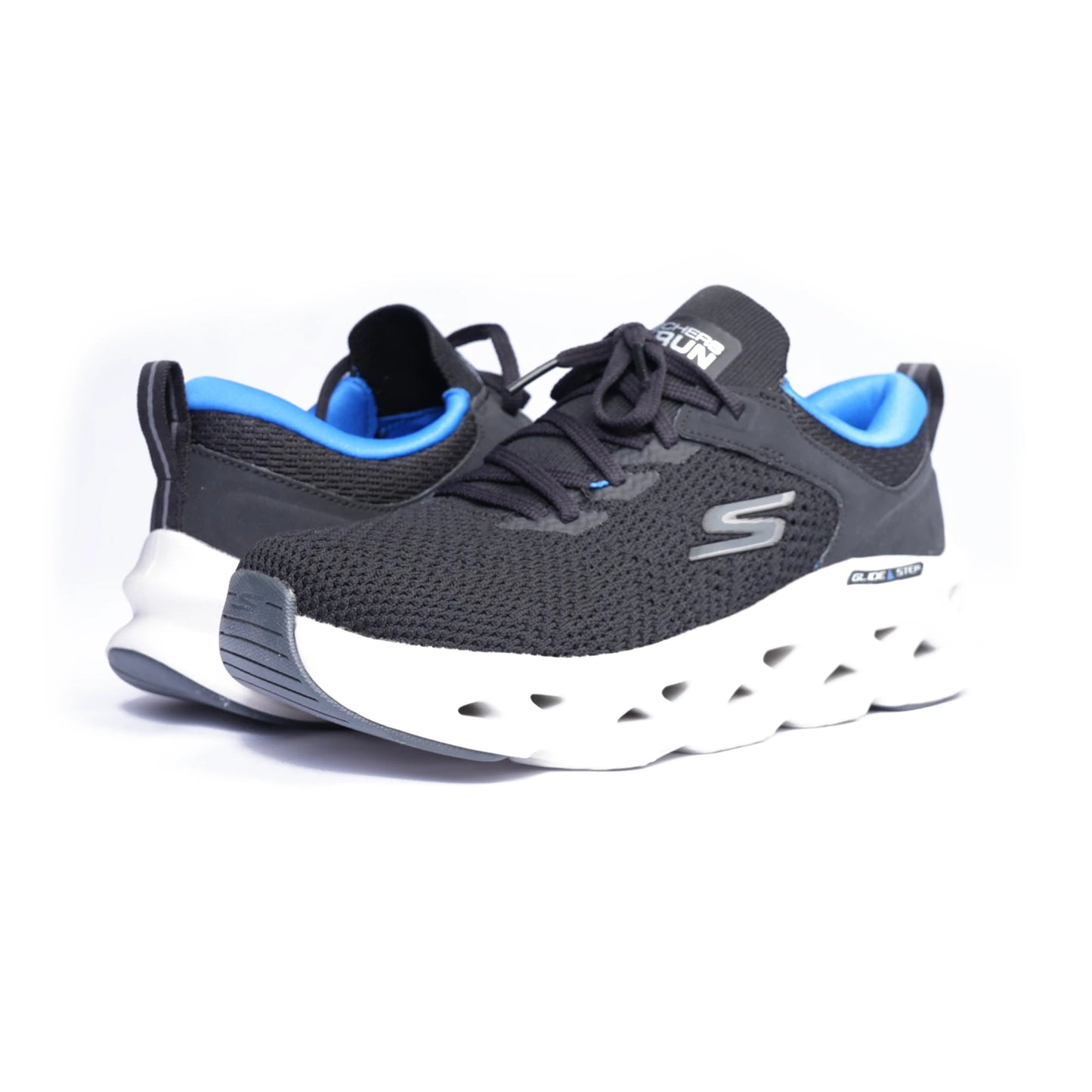 Skechers Go Run Swirl Tech-Dash Charge trainers Black