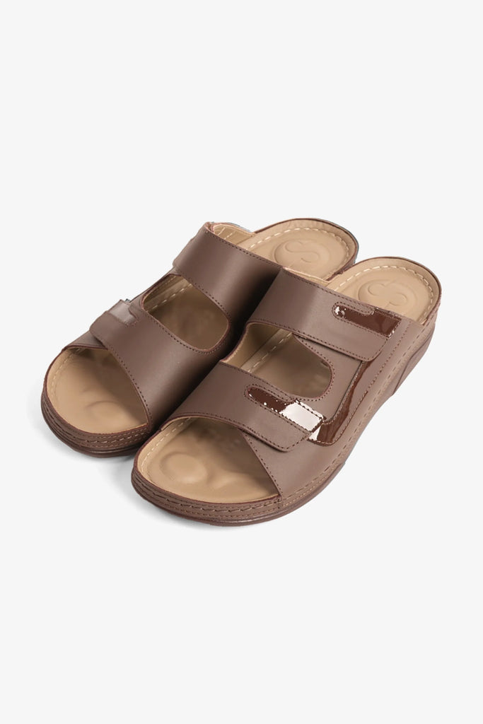 COMFORT PLUS WOMEN'S SANDALS SLEEK DESIGN WITH ADJUSTABLE STRAP BROWN - Seventy7