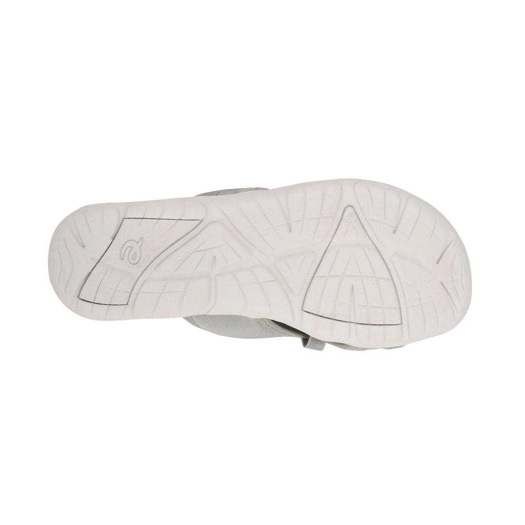 EASY SPIRIT LADIES SANDALS - LIGHT GREY SELOLA2