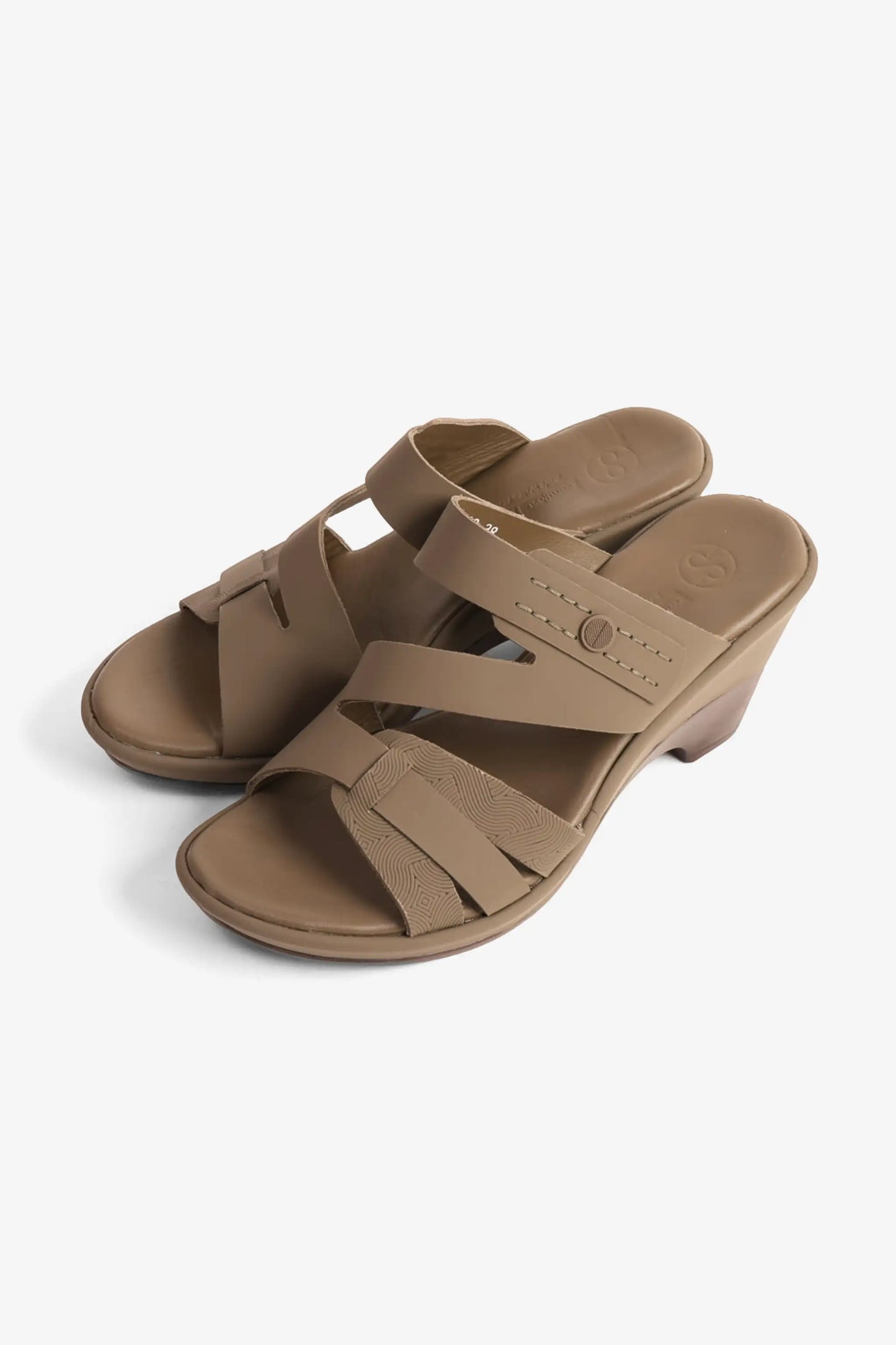 Comfort Plus Women's Leather Cut-Out Low Heel Sandals Truffle LSDCP9110