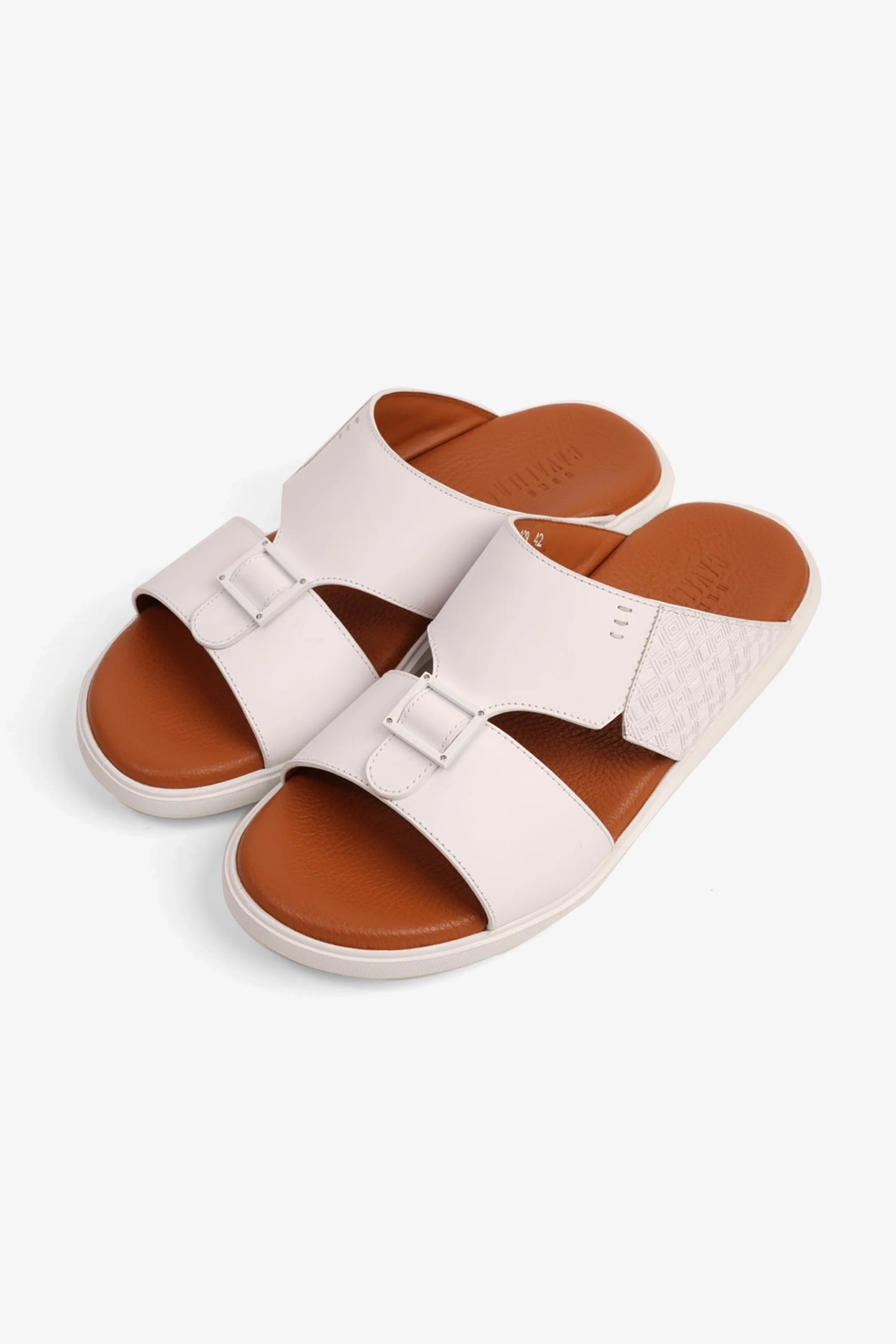 Cavalier Uomo Men's Textured Sole Arabic Sandals White MSDCVALP129