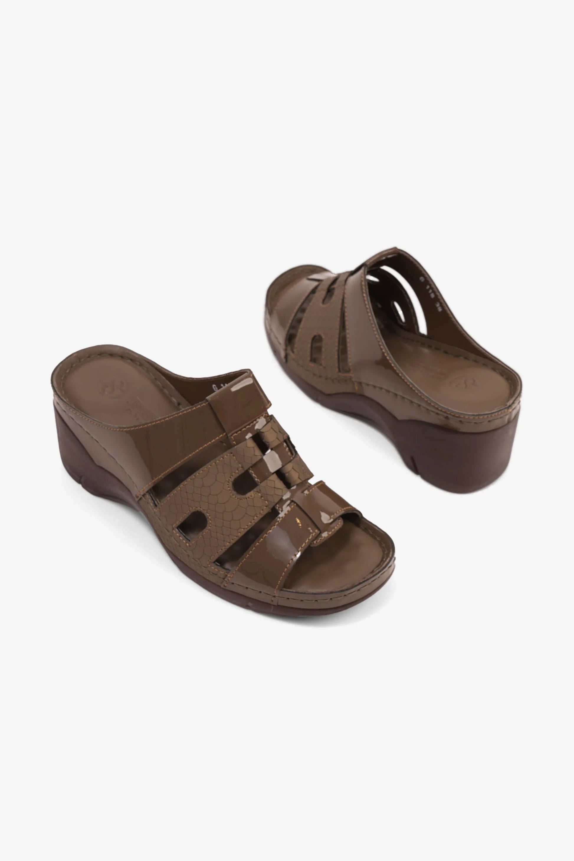 Comfort Plus Women's Arabic Sandals Brown GG118