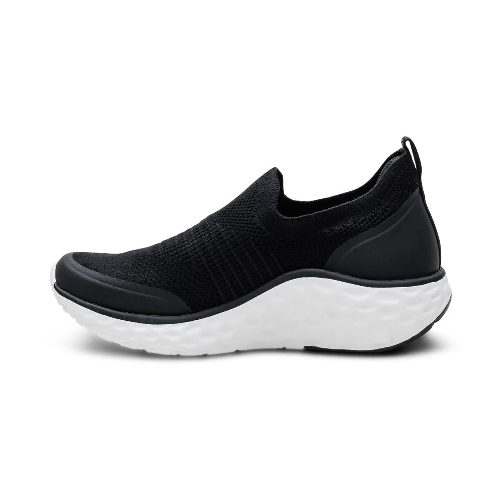 AETREX WOMENS DASH SPORTS SHOES - BLACK - Sole Therapy