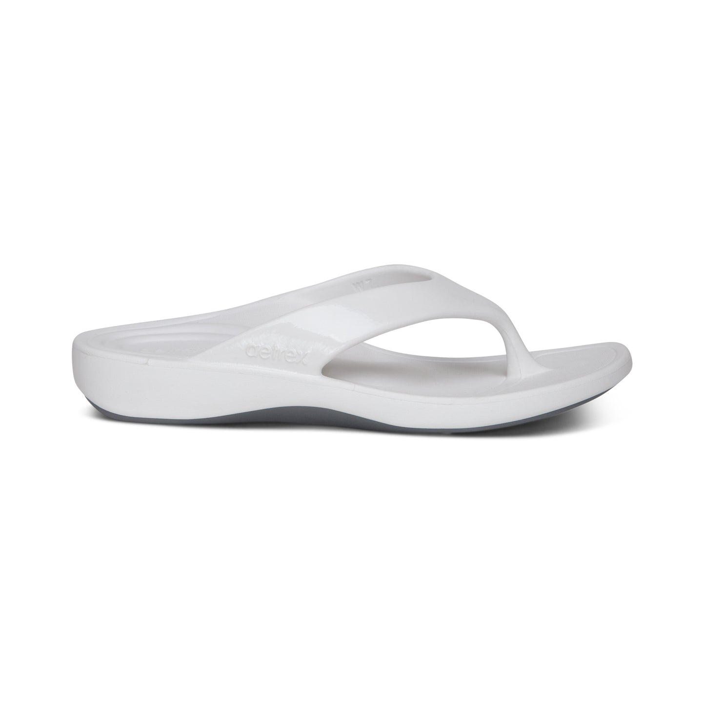 Aetrex Maui Flips Women - White - Sole Therapy