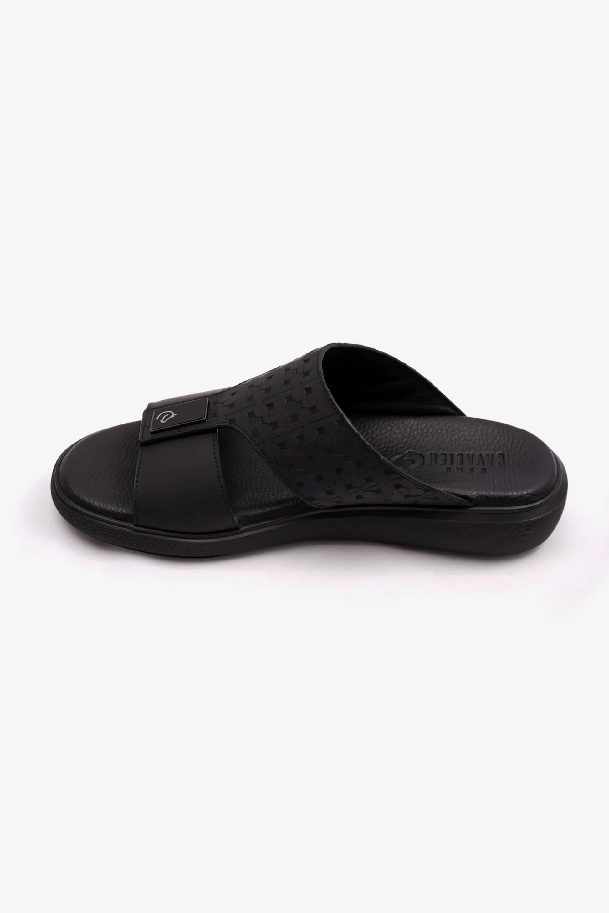 Cavalier Uomo Men's Stylish Trim Arabic Sandals Black MSDCVALP110