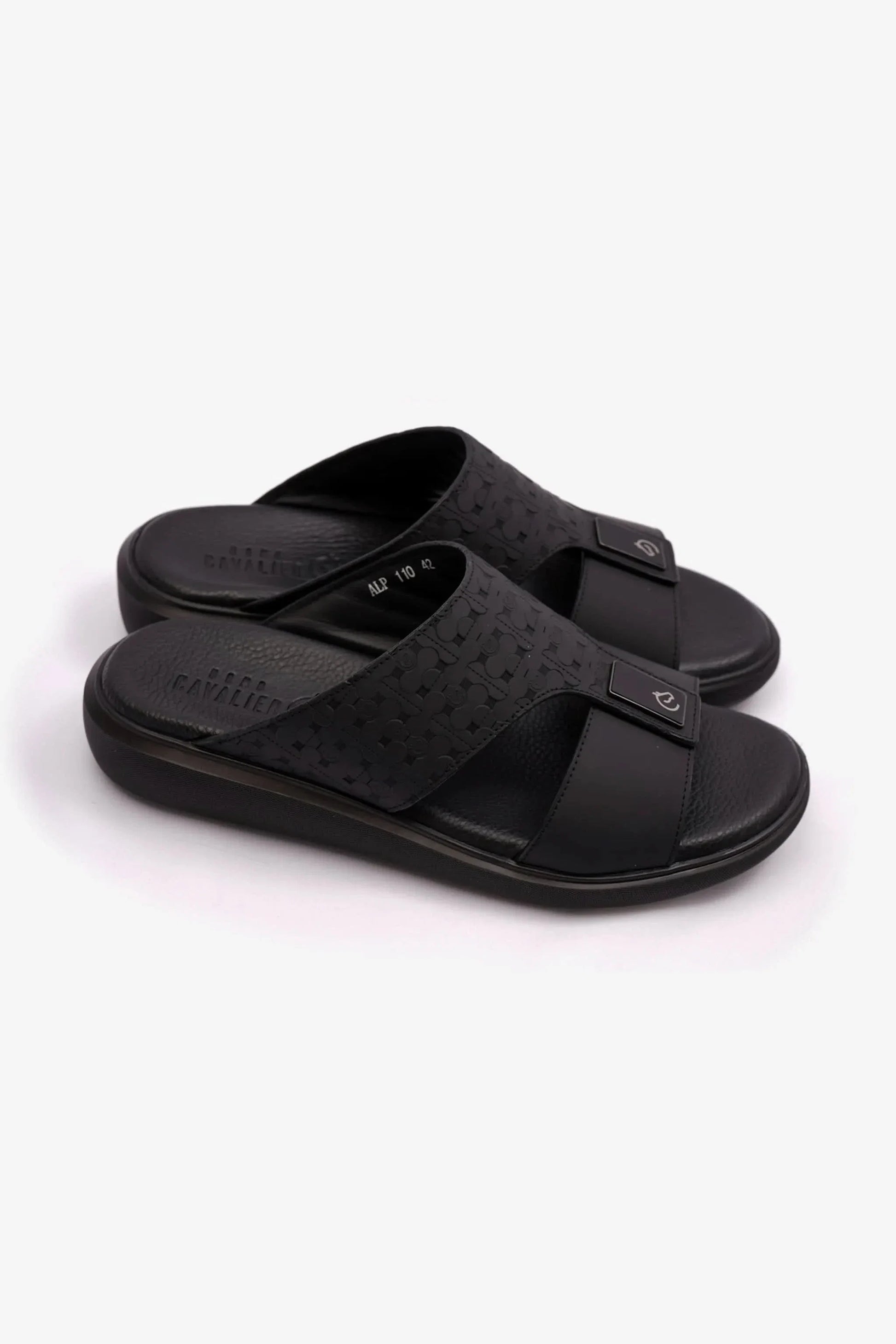 Cavalier Uomo Men's Stylish Trim Arabic Sandals Black MSDCVALP110