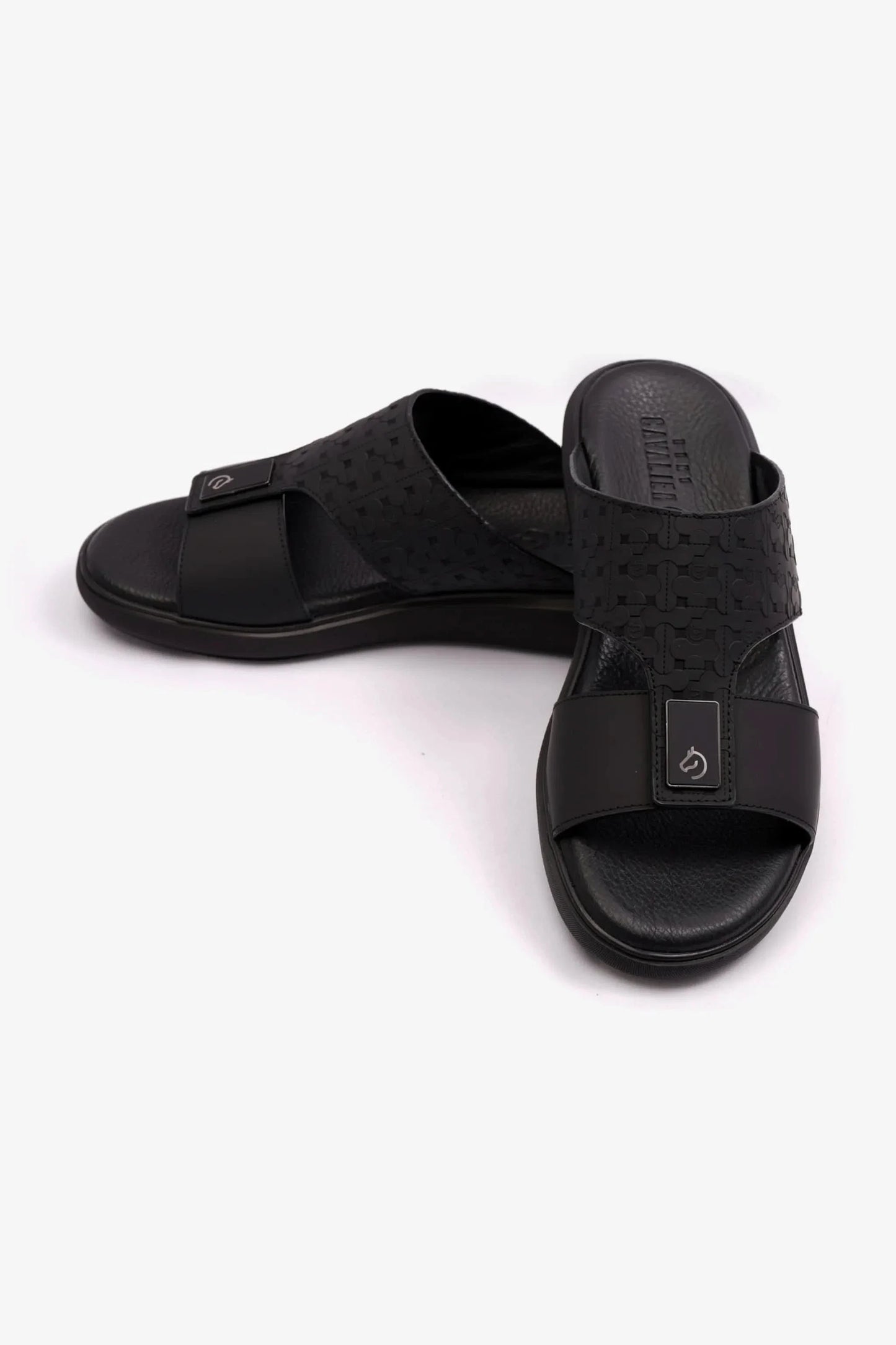 Cavalier Uomo Men's Stylish Trim Arabic Sandals Black MSDCVALP110