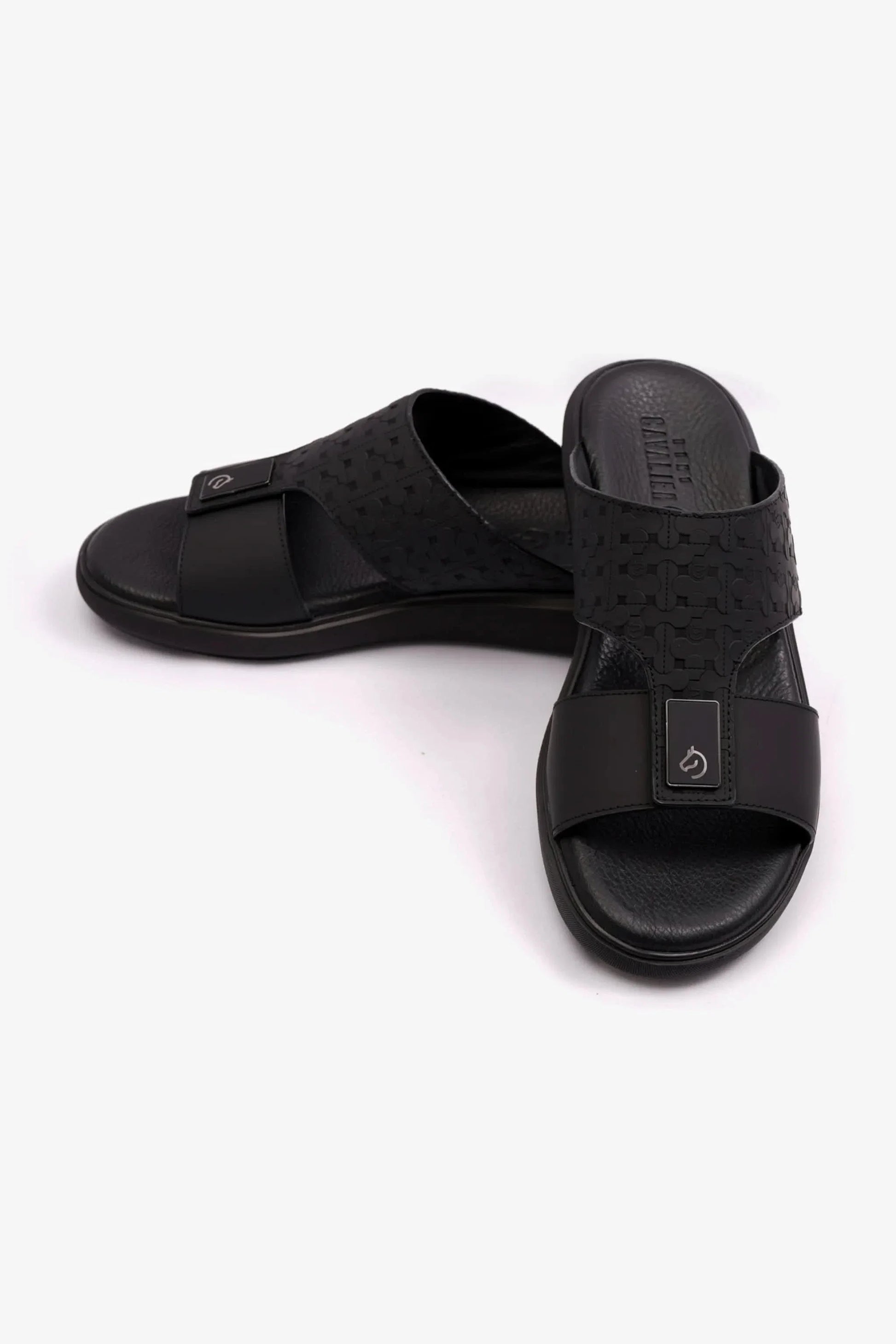 Cavalier Uomo Men's Stylish Trim Arabic Sandals Black MSDCVALP110
