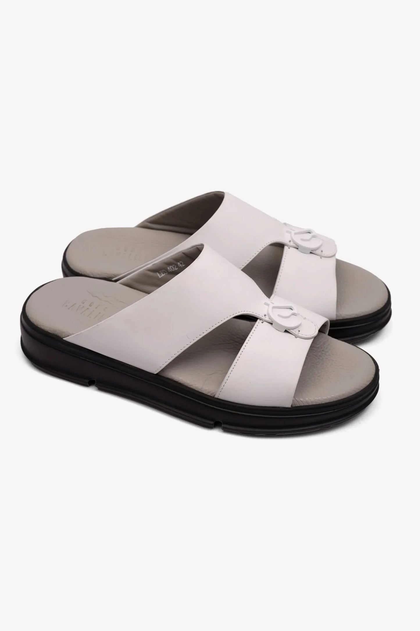 Cavalier Uomo Men's Lightweight Matt Leather Sandals White MSDCVLEO402
