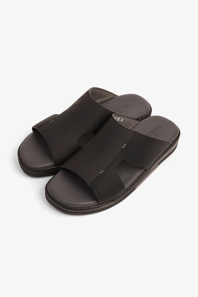 Cavalier Uomo Men's Arabic Extra Cushioned Sandals Black MSDCVHAR332 - Sole Therapy