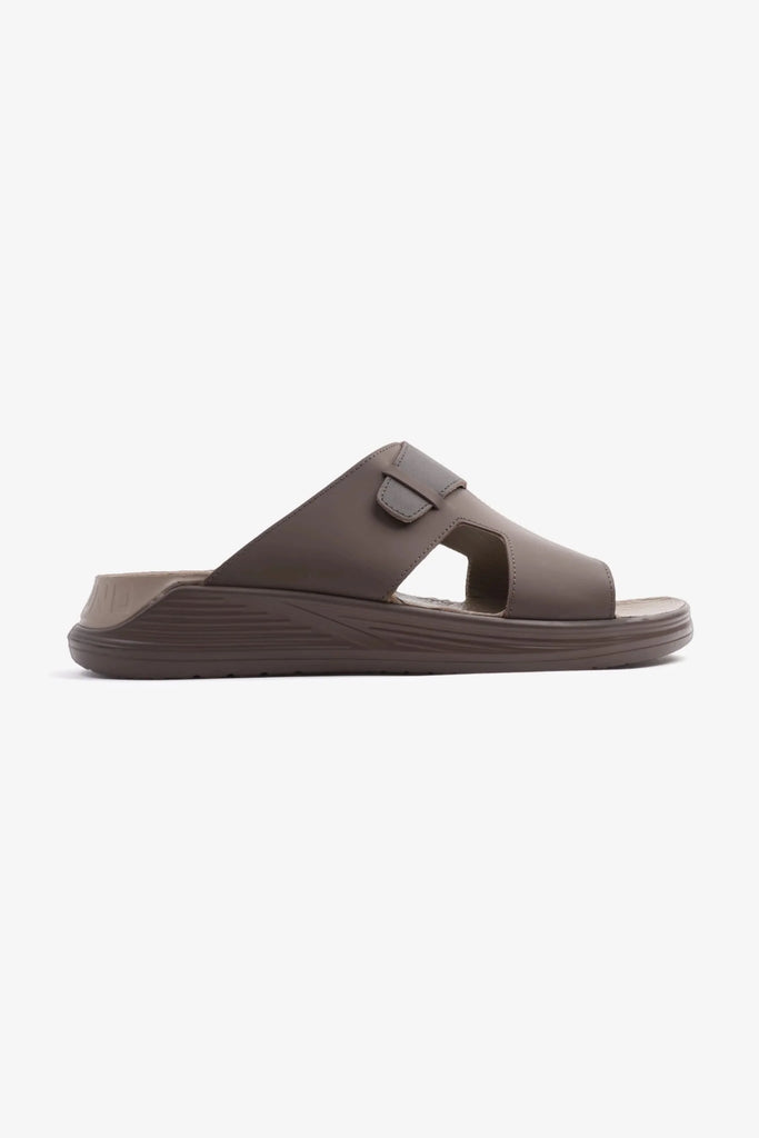 Cavalier Uomo Men's Classic Traditional Arabic Sandals Brown MSDCVSUN509 - Sole Therapy