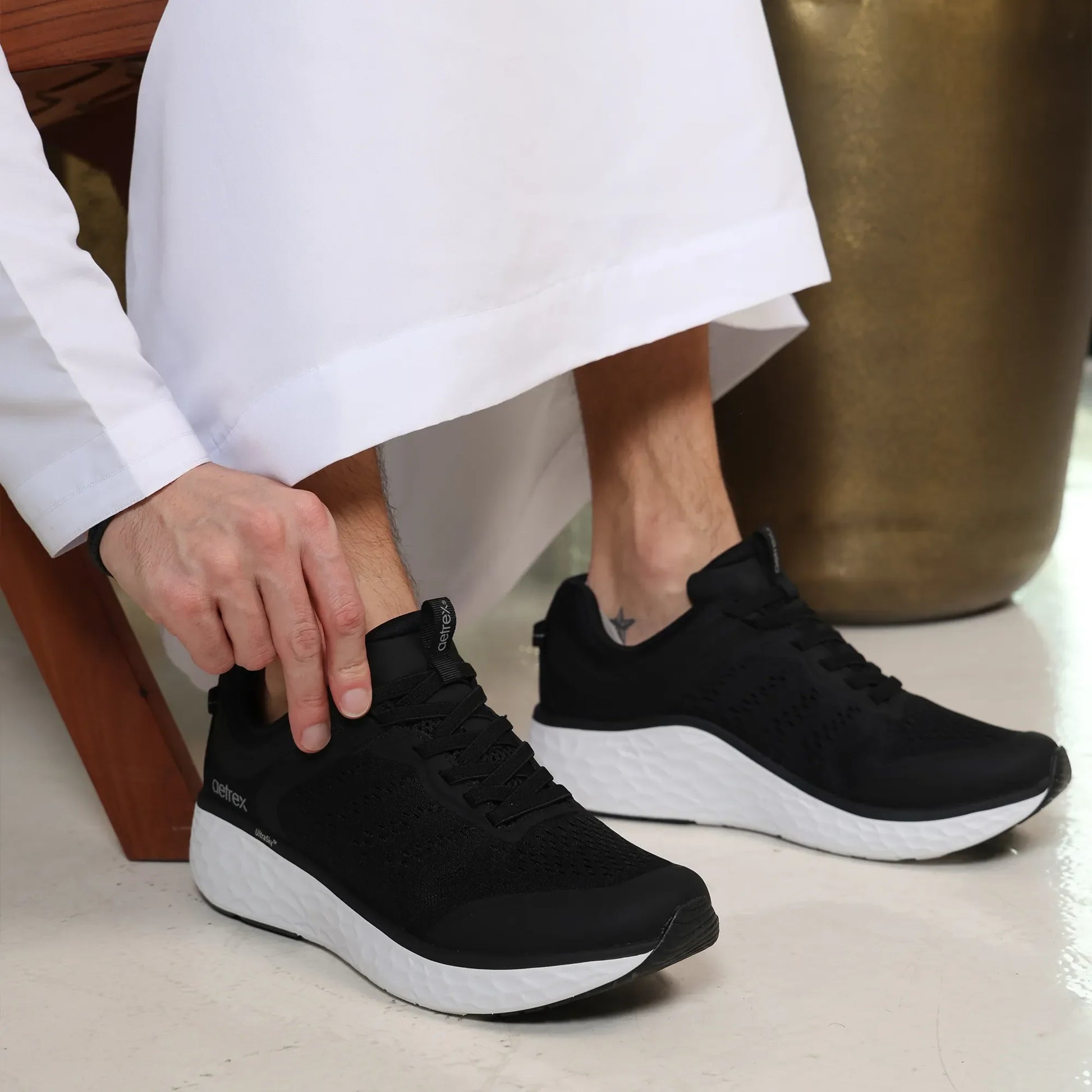 Chase Arch Support Sneakers Men Slip- On Black - Sole Therapy