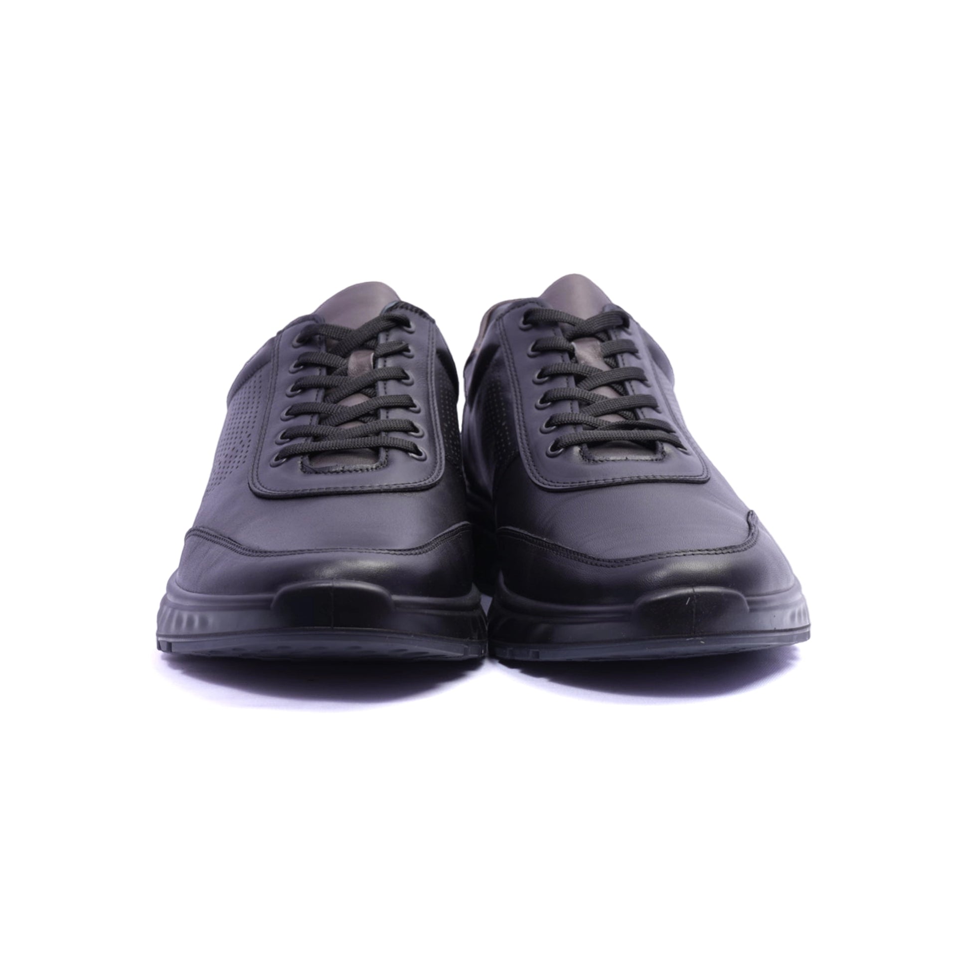 Comfort Plus Classic Pair Lace-Up Sneakers Black - Sole Therapy