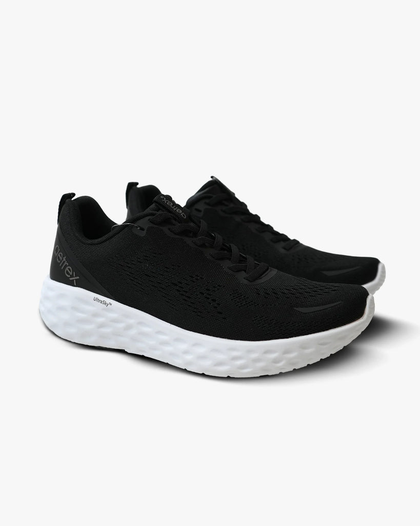 Danika Elastic Laces Sneaker Black - Sole Therapy
