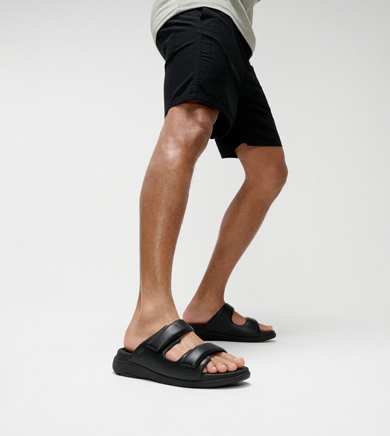 FITFLOP  GO MENS ADJUSTABLE TWO-BAR SLIDES ALL BLACK - Sole Therapy