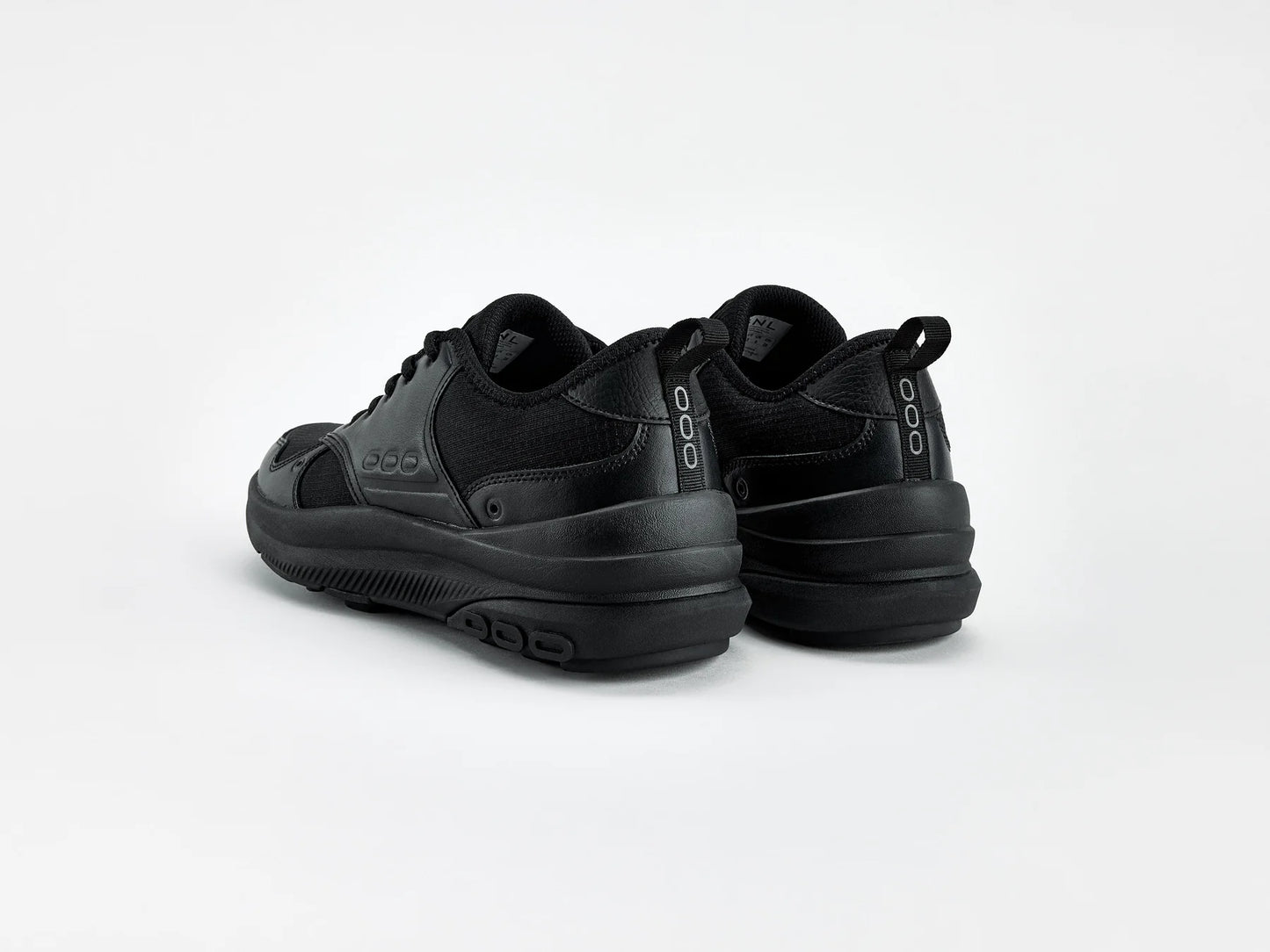 GNL OFFICE WALK BLACK