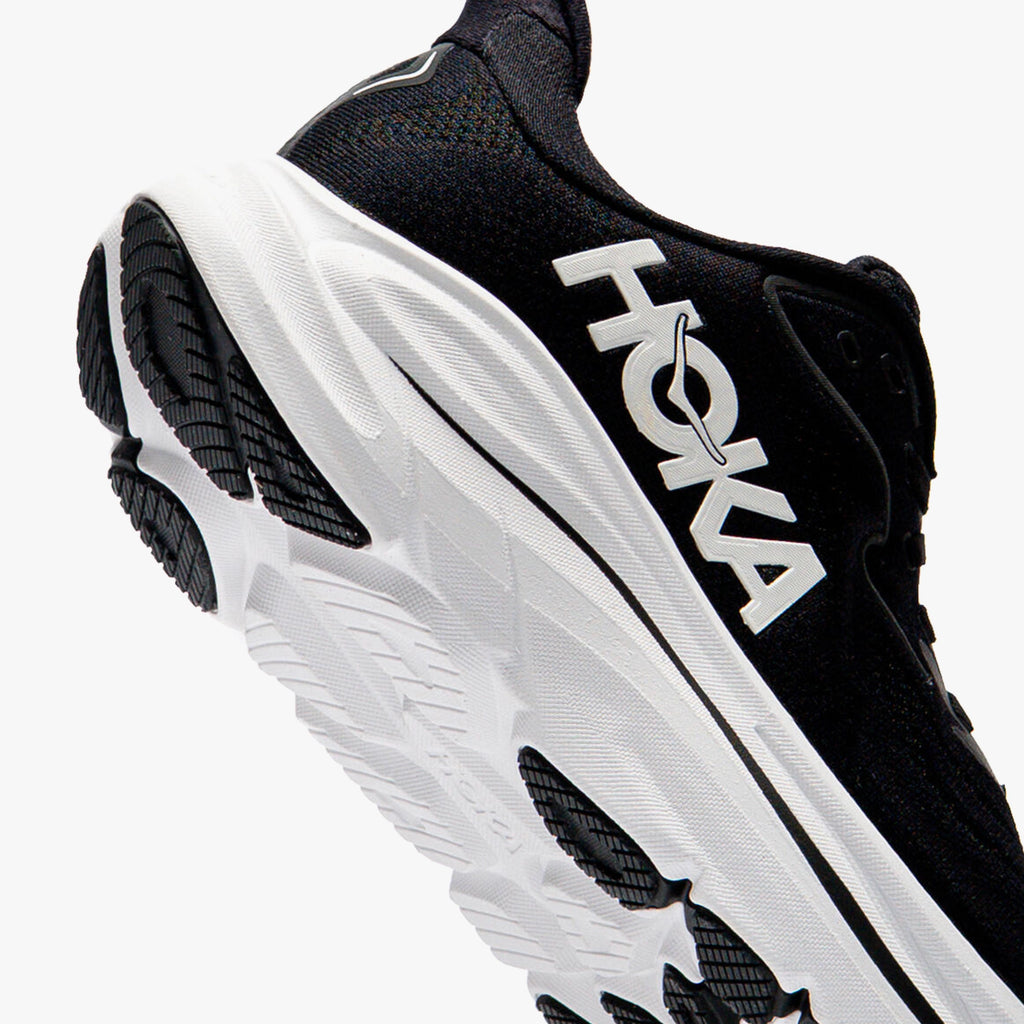 HOKA WOMENS CLIFTON 10 ROAD RUNNINGBLACK / WHITE - Sole Therapy