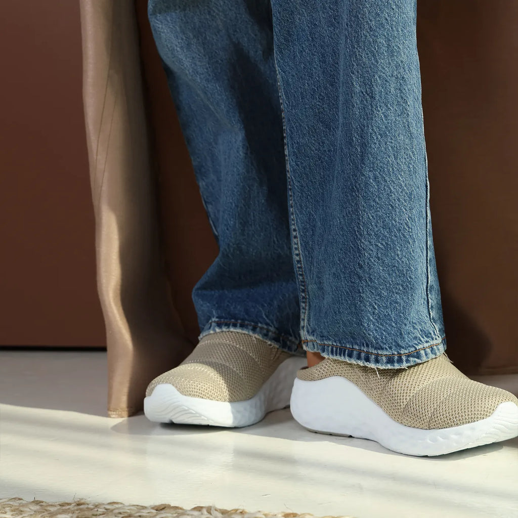 Harley Comfort Clogs Taupe - Sole Therapy