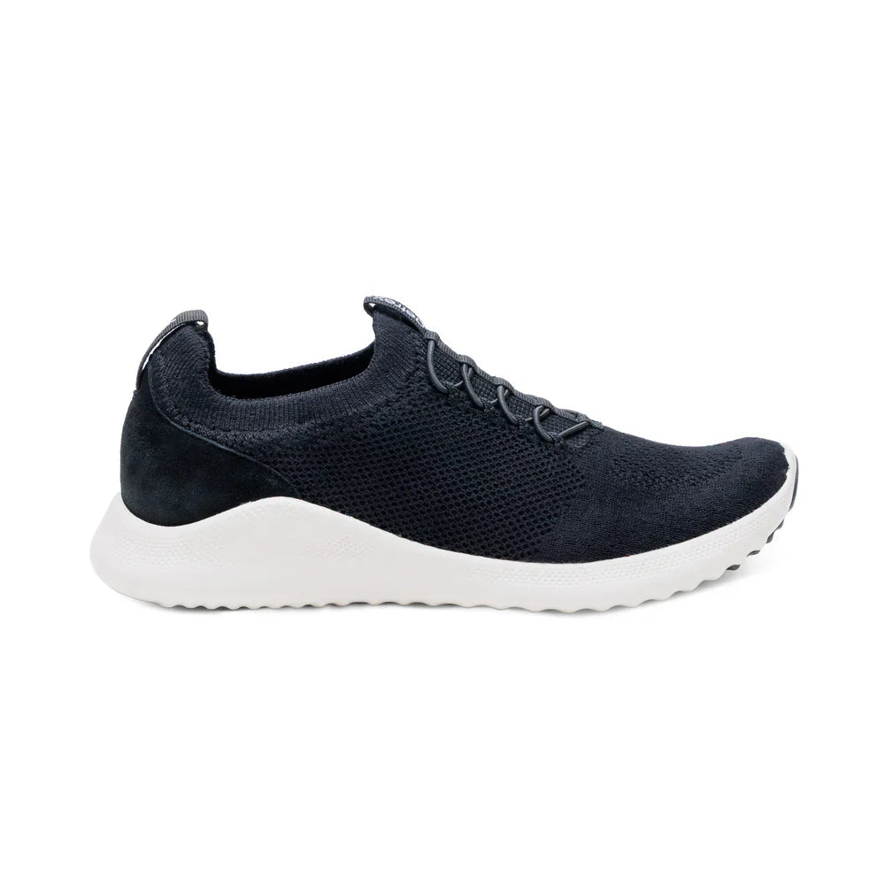 Kinsley Arch Support Women Sneaker - Black - Sole Therapy