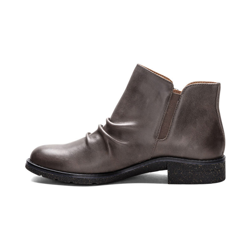 Mila Women Low Boots Charcoal Grey - Aetrex Middle East