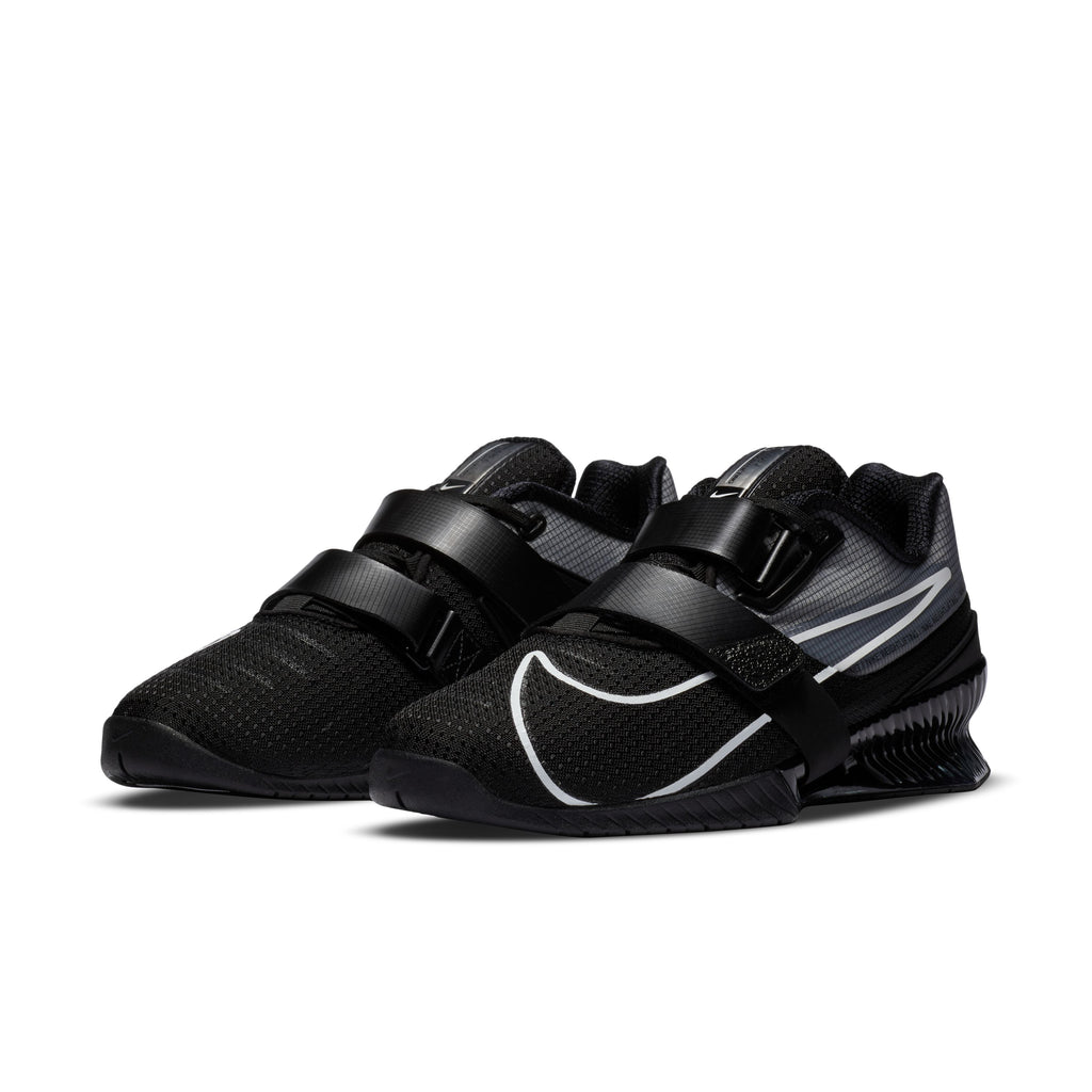 NIKE ROMALEOS 4
