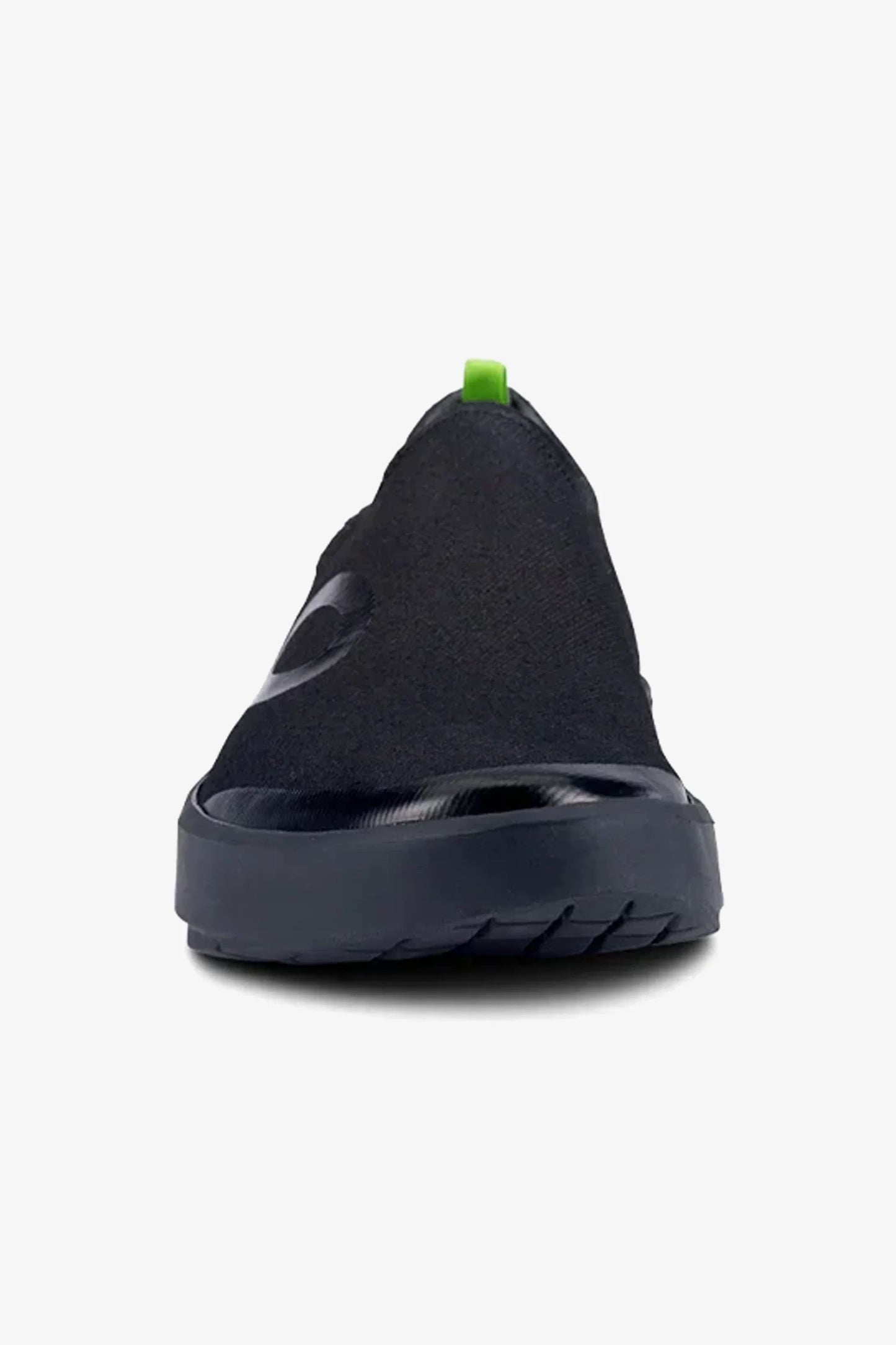 OOFOS MEN'S OOMG EEZE LOW  SHOES- BLACK - Sole Therapy