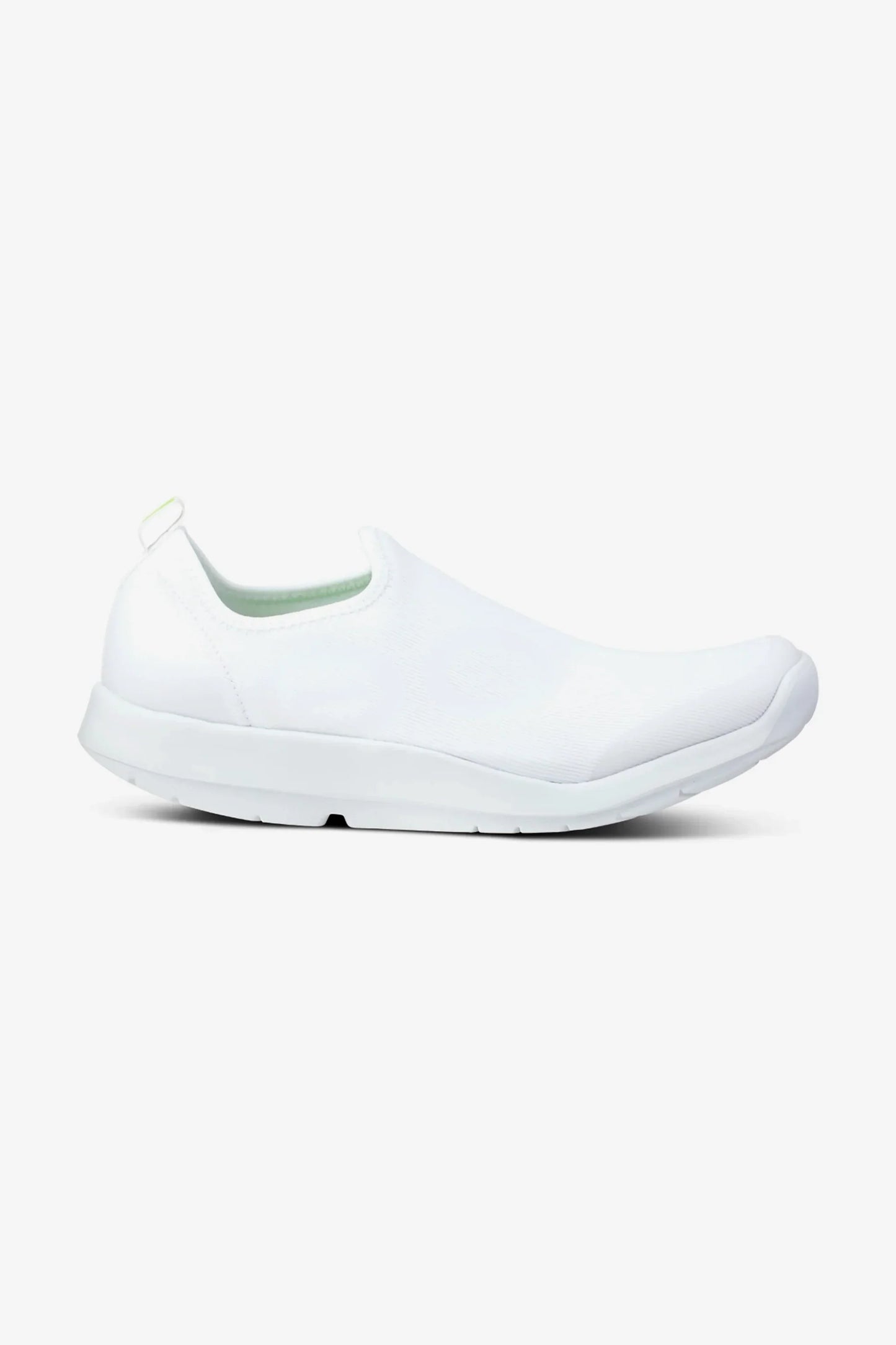 OOFOS MEN'S OOMG SPORT LOW SHOES - WHITE - Sole Therapy