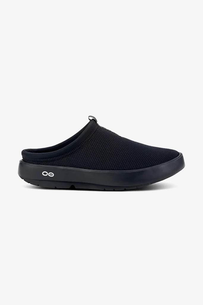 OOFOS WOMEN OOCOOZIE SPORT MULE - BLACK - Seventy7
