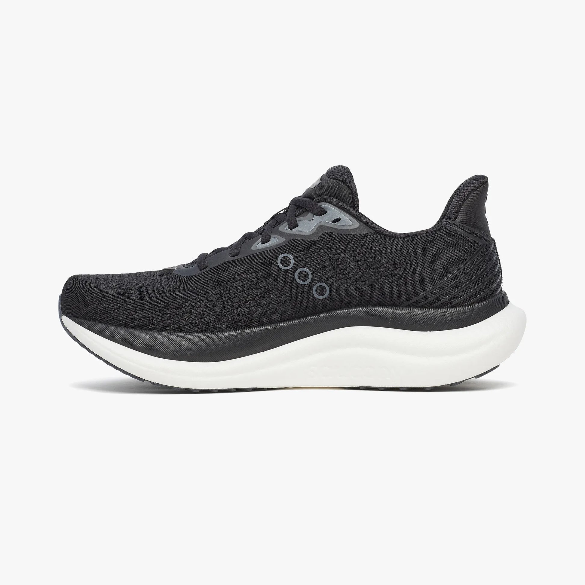 SAUCONY TRIUMPH 23 BLACK/WHITE - Sole Therapy