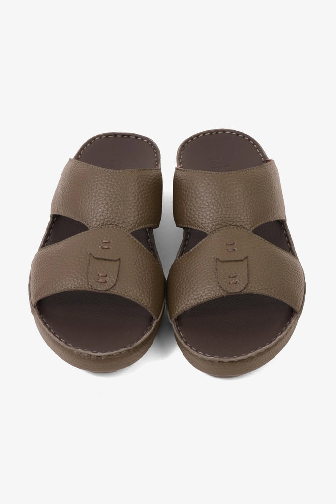 Uomo Cavalier Men's Elite Traditional Leather Arabic Sandals Olive MSDCV1117 - Sole Therapy
