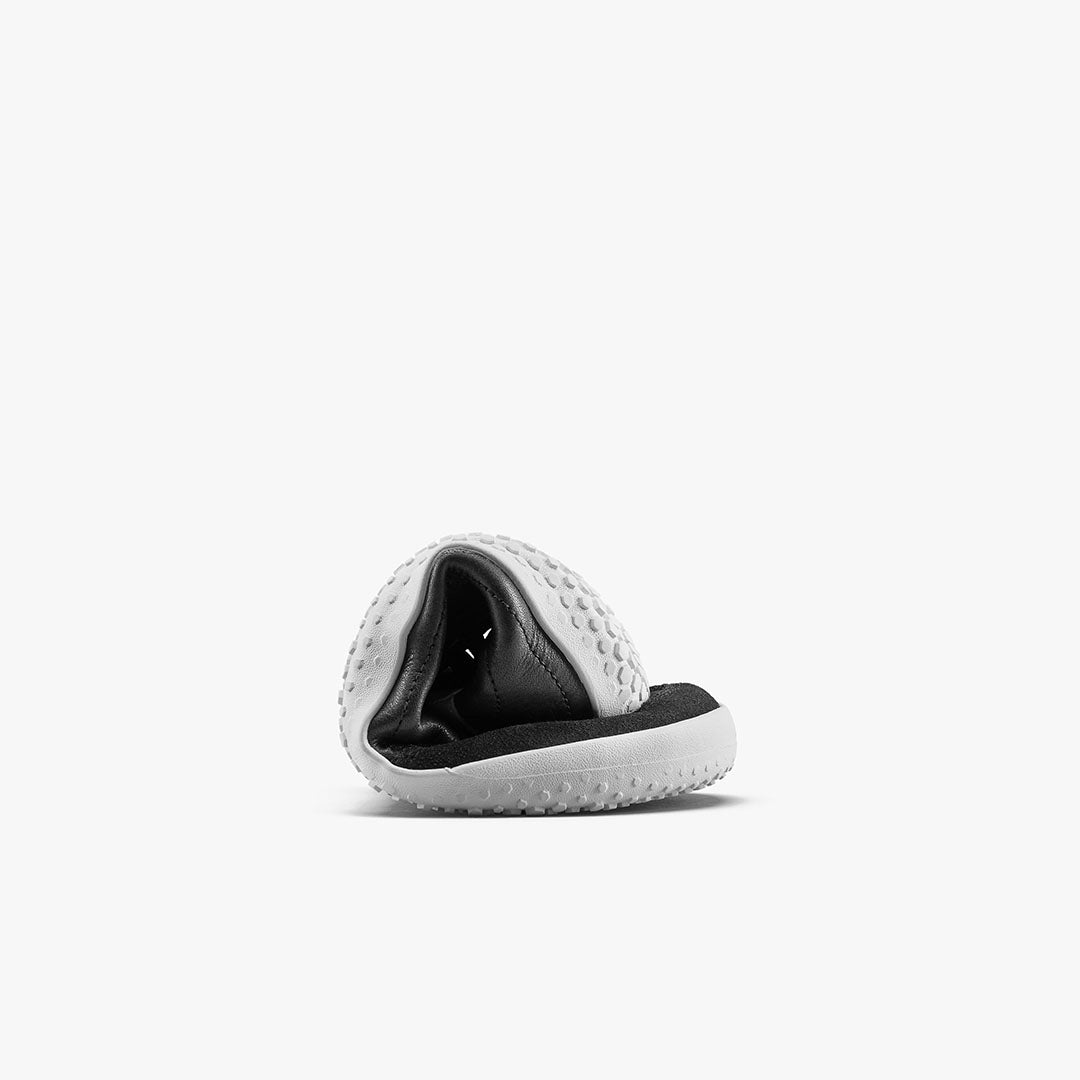 Vivobarefoot Gobi Sneakers Junior - Obsidian - Sole Therapy