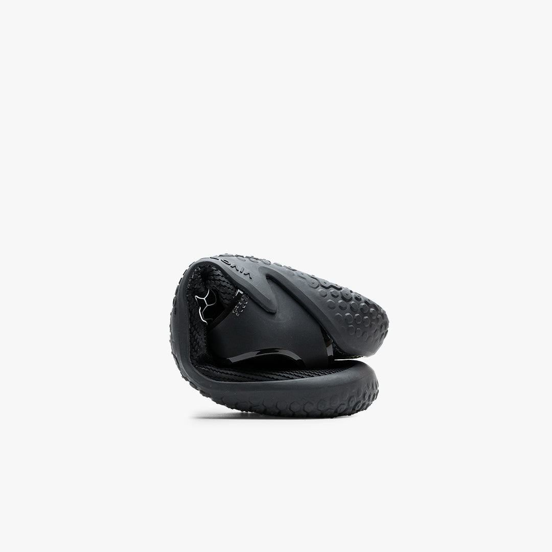 Vivobarefoot  Motus Strength Mens Obsidian-White - Sole Therapy
