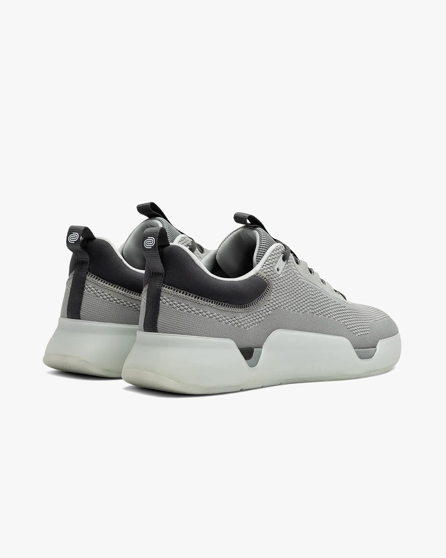WHILE ON EARTH MOVE TRAINER FOG/NIMBUS - Sole Therapy