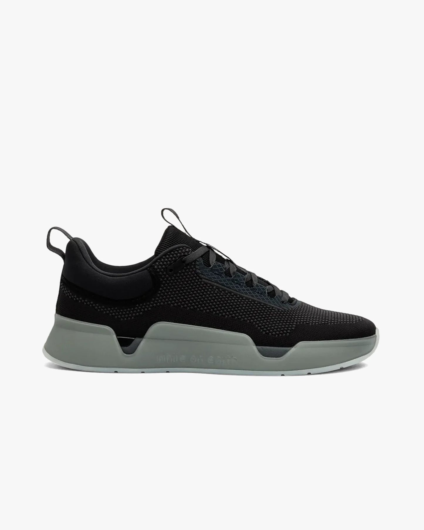 WOE MOVE TRAINER BLACK/MOON - Sole Therapy