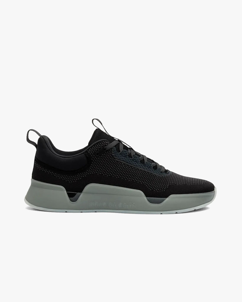 WOE MOVE TRAINER BLACK/MOON - Sole Therapy