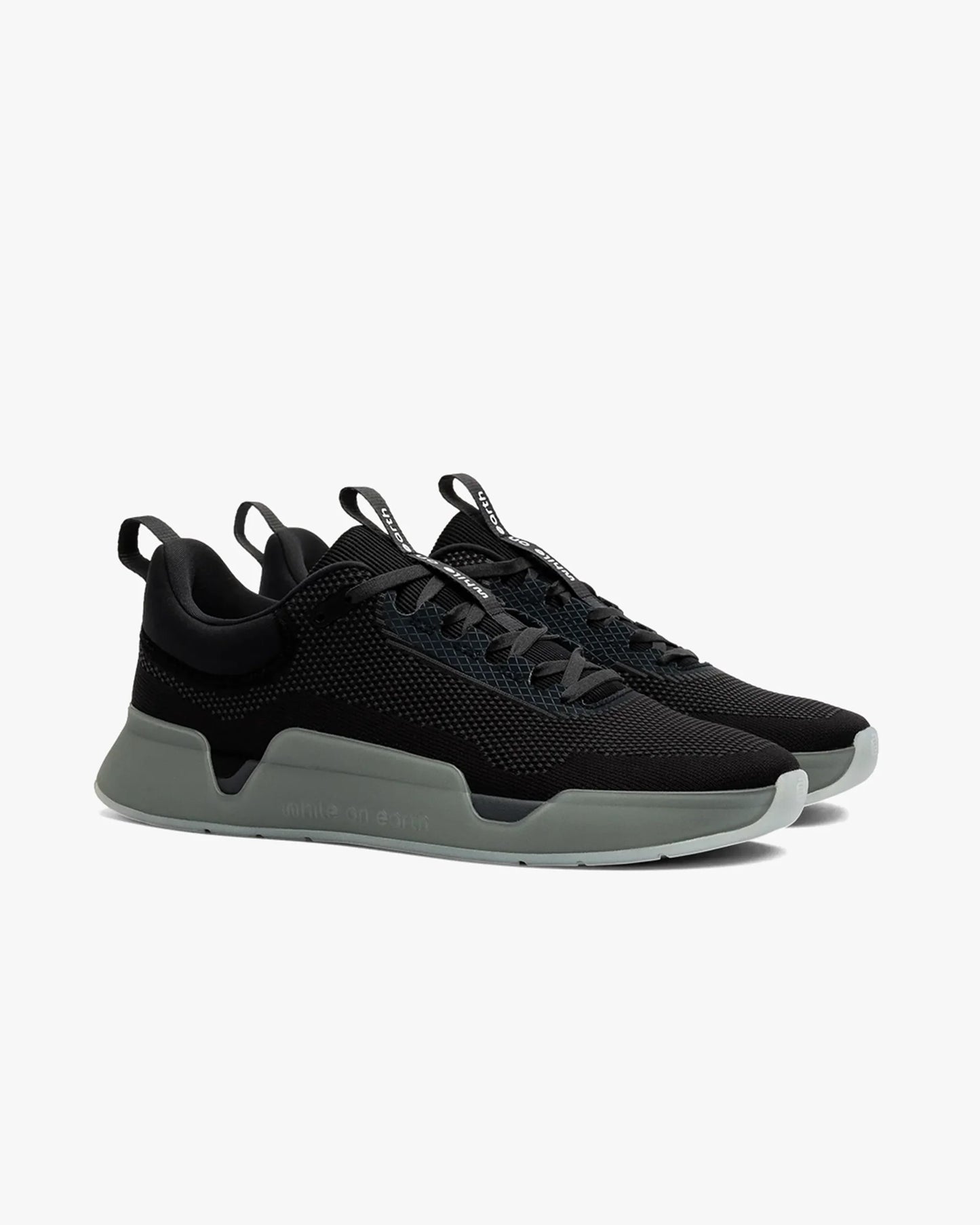 WOE MOVE TRAINER BLACK/MOON - Sole Therapy