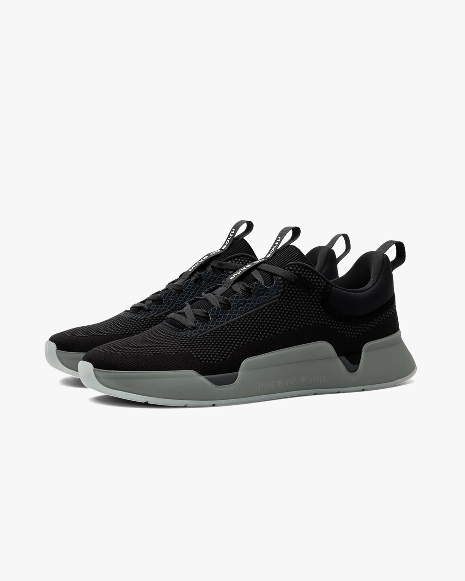 WOE MOVE TRAINER BLACK/MOON - Sole Therapy