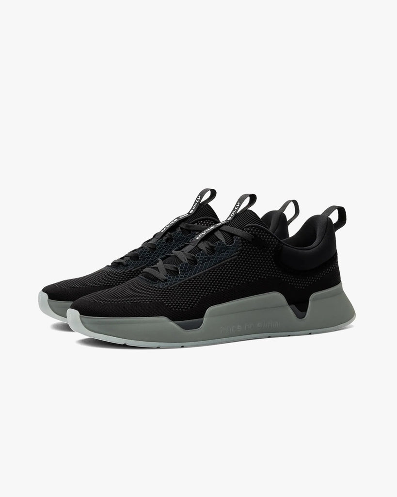 WOE MOVE TRAINER BLACK/MOON - Sole Therapy
