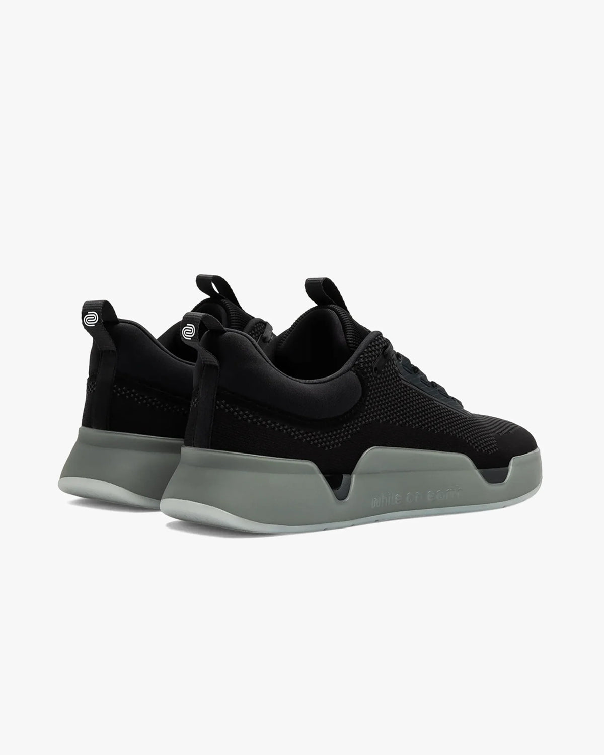 WOE MOVE TRAINER BLACK/MOON - Sole Therapy